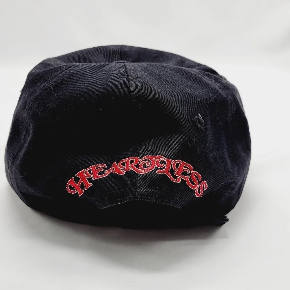 Alice‎ and Wonderland queen of hearts Disney black and red hat